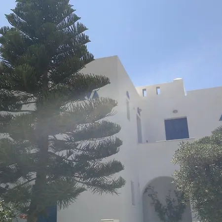 Castello Azzurro Agia Anna (Naxos)