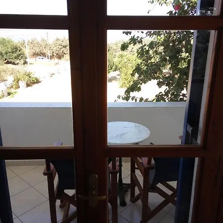 Castello Azzurro Agia Anna (Naxos)