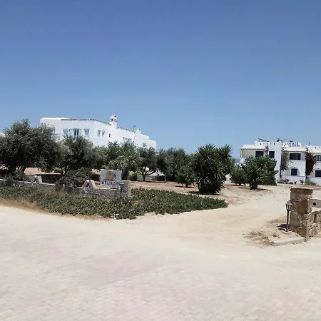 Castello Azzurro Agia Anna (Naxos)