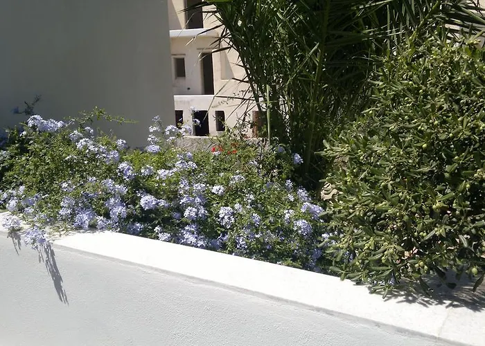 Castello Azzurro Apartment *