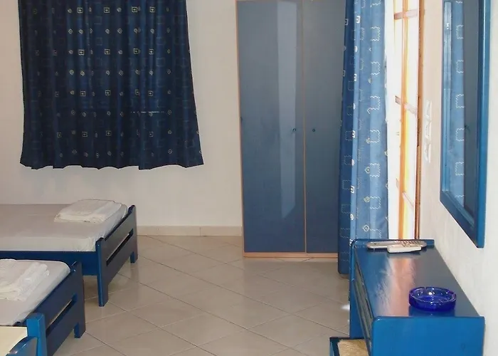 Castello Azzurro Agia Anna (Naxos)