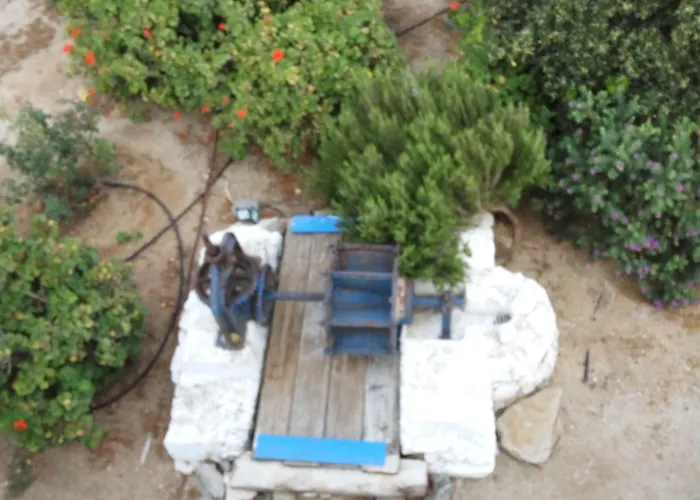 Castello Azzurro Agia Anna (Naxos)