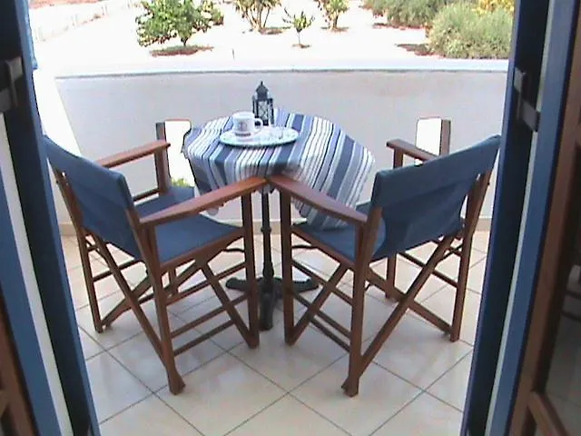 Castello Azzurro Agia Anna (Naxos)