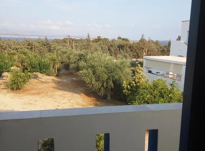 Castello Azzurro Agia Anna (Naxos)